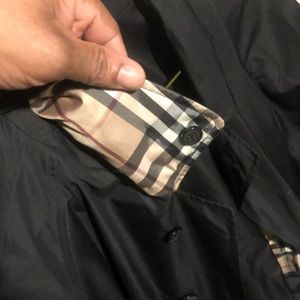 BURBERRY THIN PIMLICO RAIN COAT